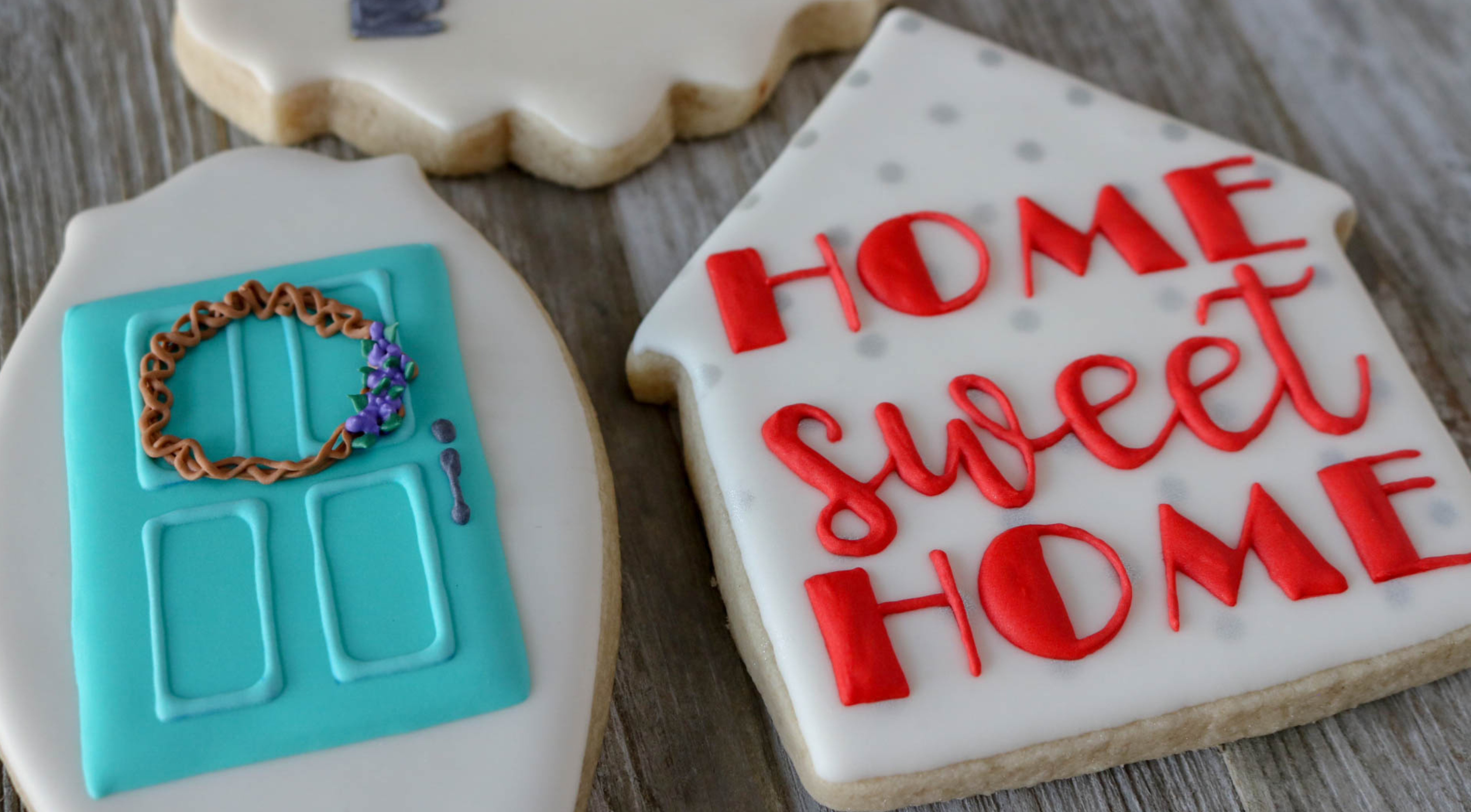 10 Thoughtful Housewarming Gift Ideas for New Homeowners in 2023